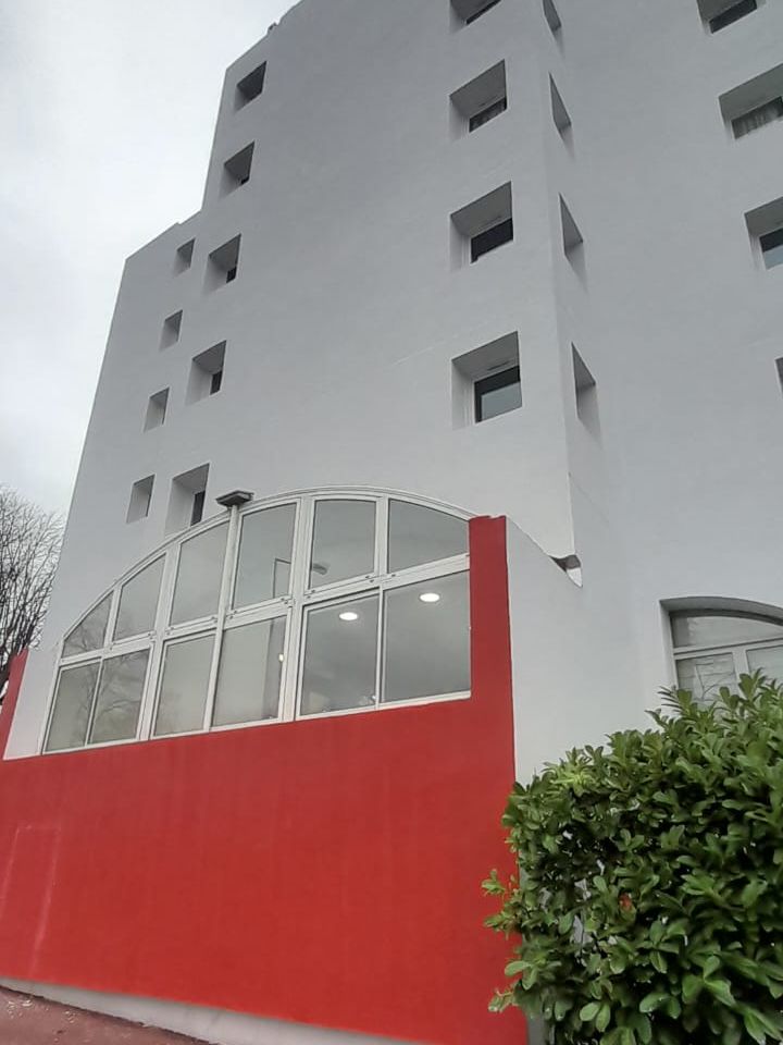 Façade ravalée par ÉDF